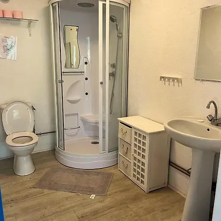 La Demeure Des Fleurs Caillavet