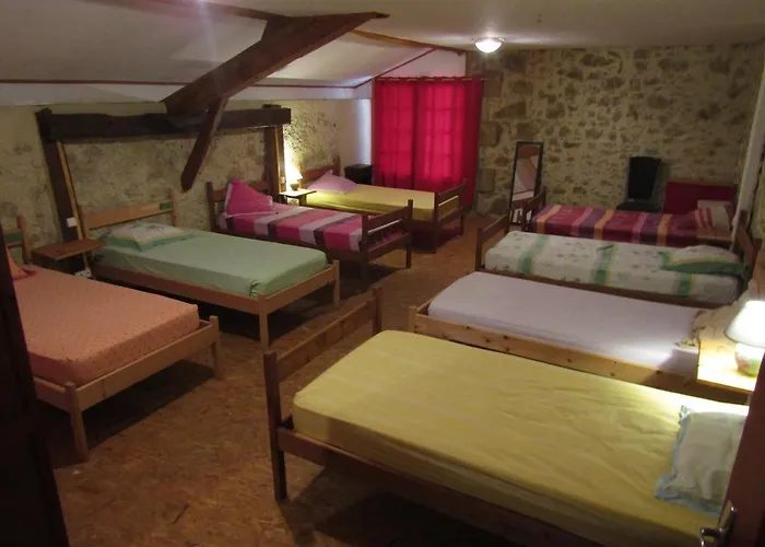 Campsite La Demeure Des Fleurs *